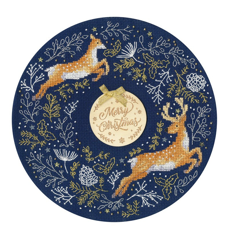 Woodland Wreath - Bothy Threads embroidery kit