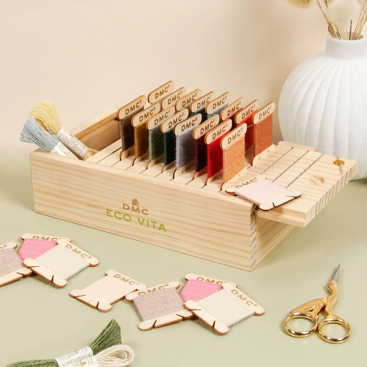 DMC houten box opberger garen en wikkelkaartjes