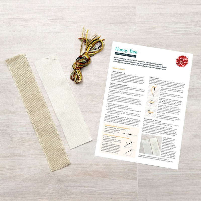 Honey Bee boekenlegger - Bijen en honing - Borduurpakket voor beginners