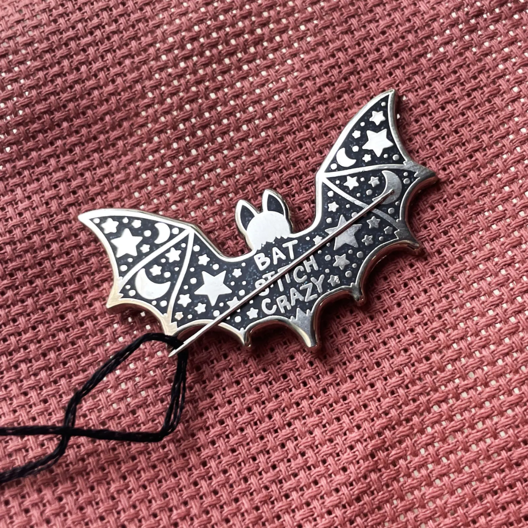 bat-stitch-crazy-naaldmagneet - Stitchonomy
