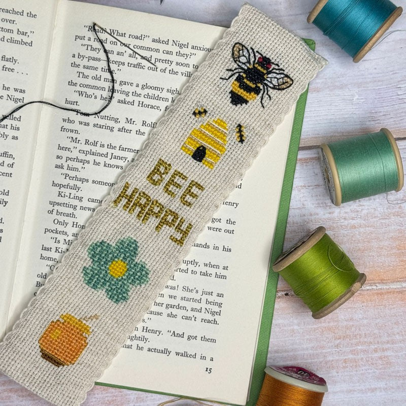 Honey Bee boekenlegger - Bijen en honing - Borduurpakket voor beginners