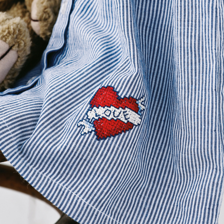 Heart Tattoo borduren op kleding - Incl. oplosbare aida -bestellen bij Iris Borduurt