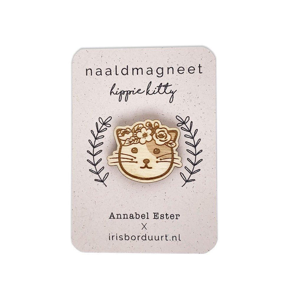 hippie-kitty-needle-minder - Iris Borduurt