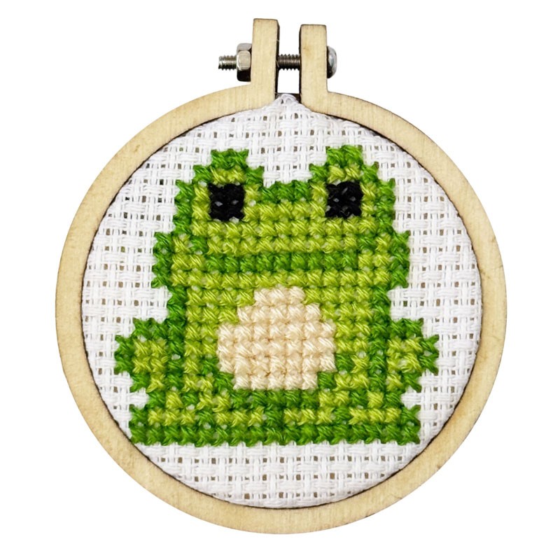 You're Toad-ally Loved! sleutelhanger - Kikker - Mini borduurpakket