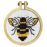 Love the Earth, Love the Bees sleutelhanger - Bij - Mini borduurpakket