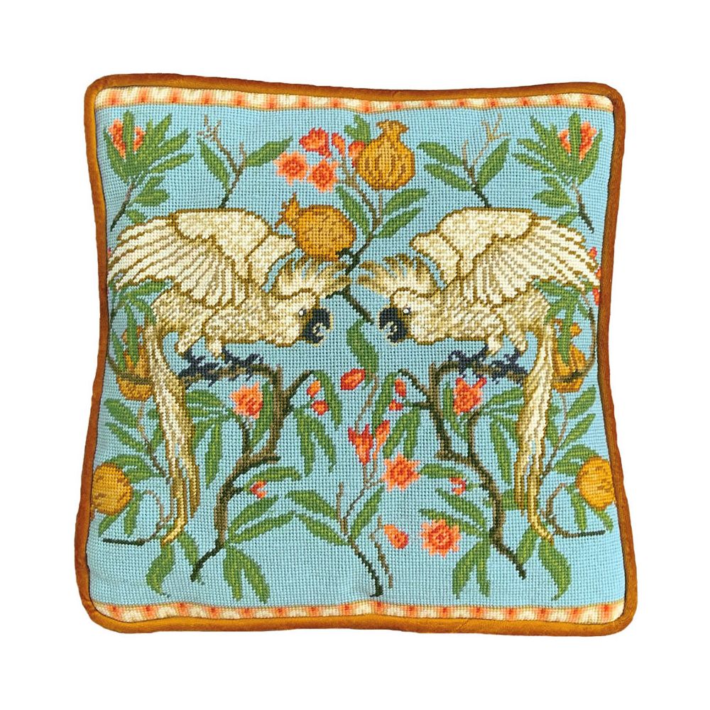 Cockatoo And Pomegranate Tapestry – Bothy Threads borduurpakket – Petit Point